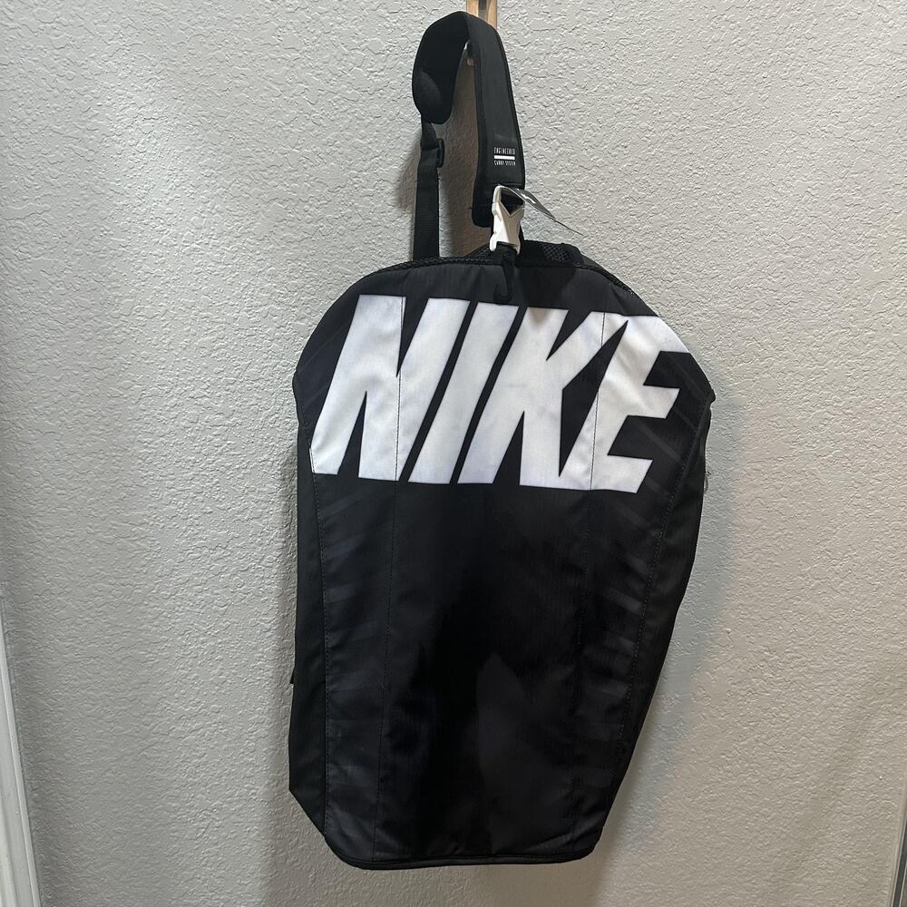 Nike Alpha Training Duffel Bag Crossbody Black Large Carry System New With Tags